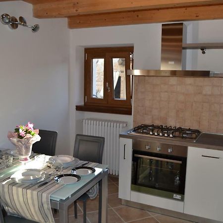 Ca El Finilet Apartman Brenzone sul Garda Kültér fotó