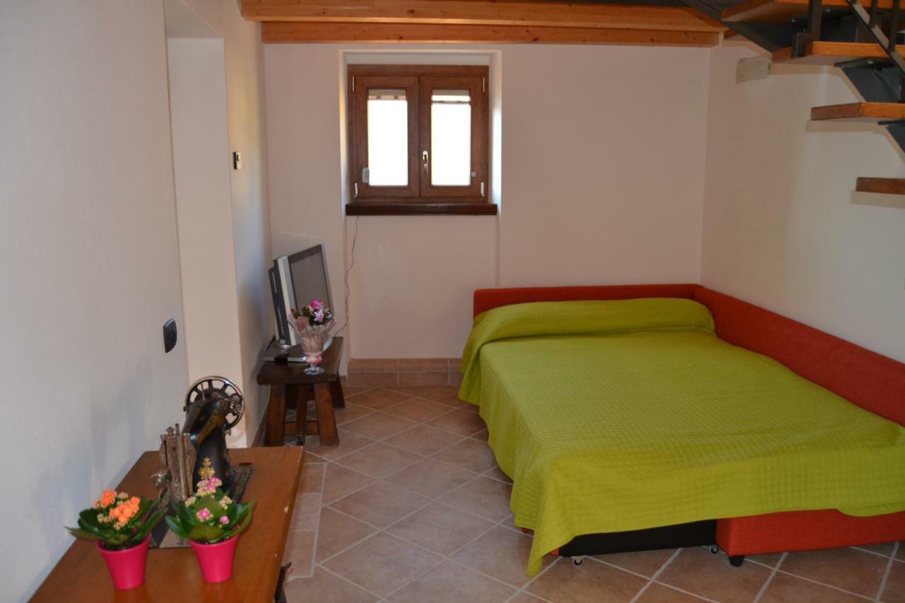 Ca El Finilet Apartman Brenzone sul Garda Kültér fotó